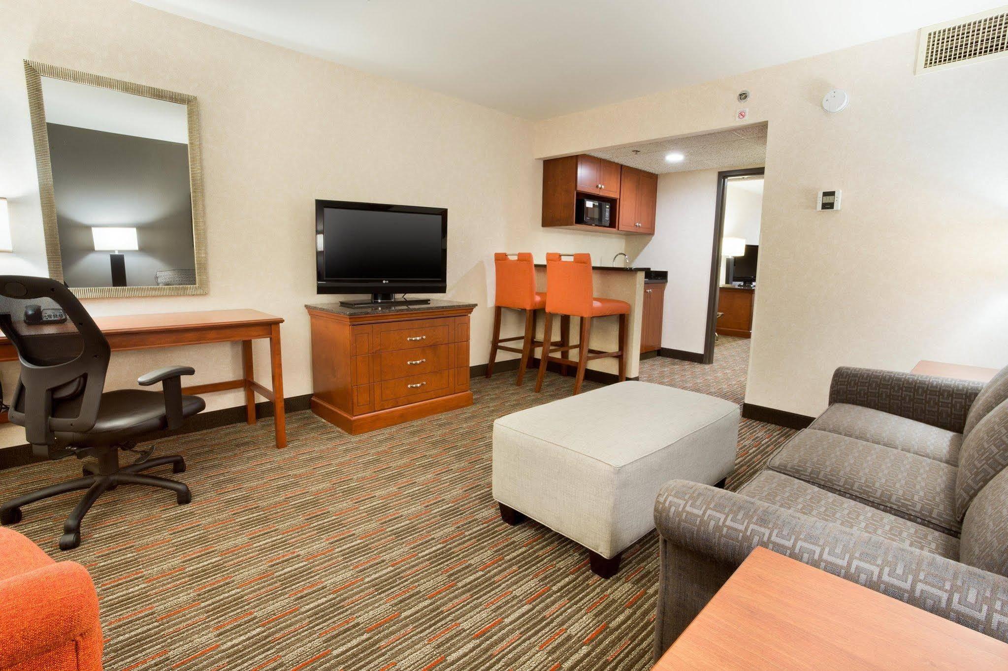Drury Inn & Suites St. Louis Creve Coeur Eksteriør billede