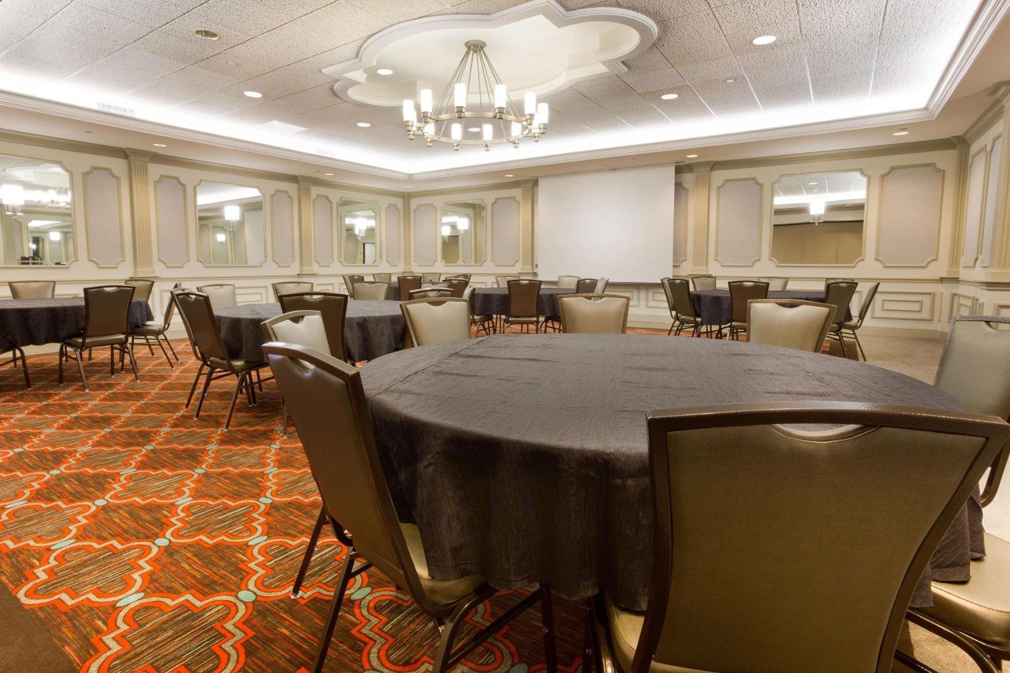 Drury Inn & Suites St. Louis Creve Coeur Eksteriør billede